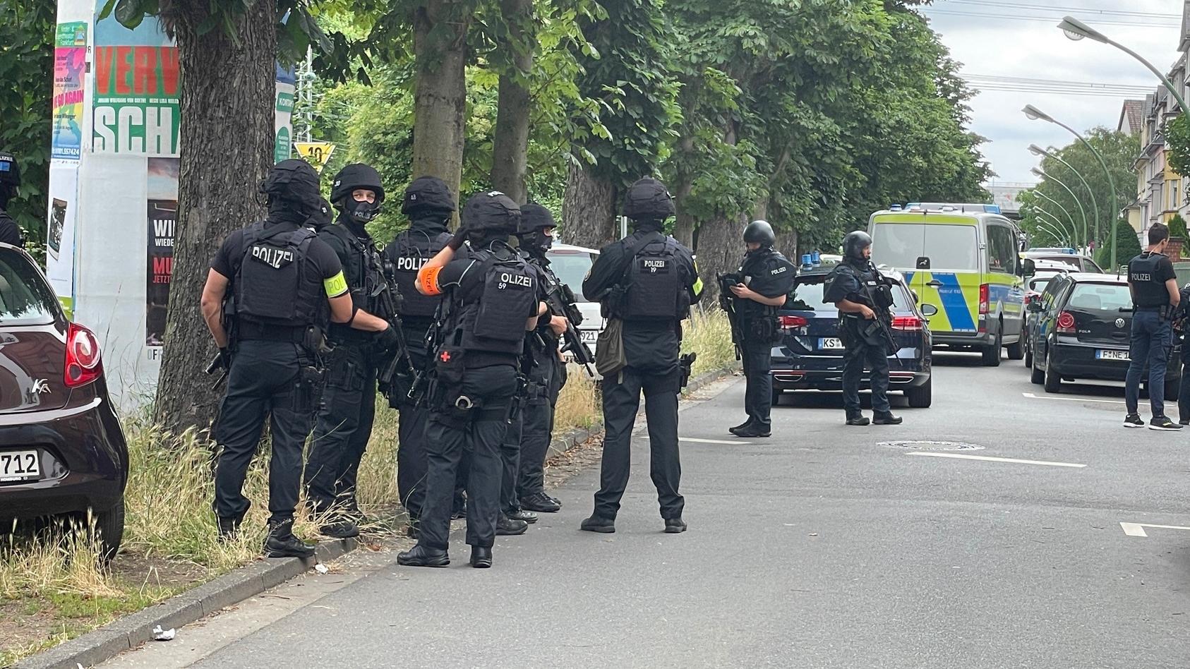 Polizei Frankfurt in Griesheim