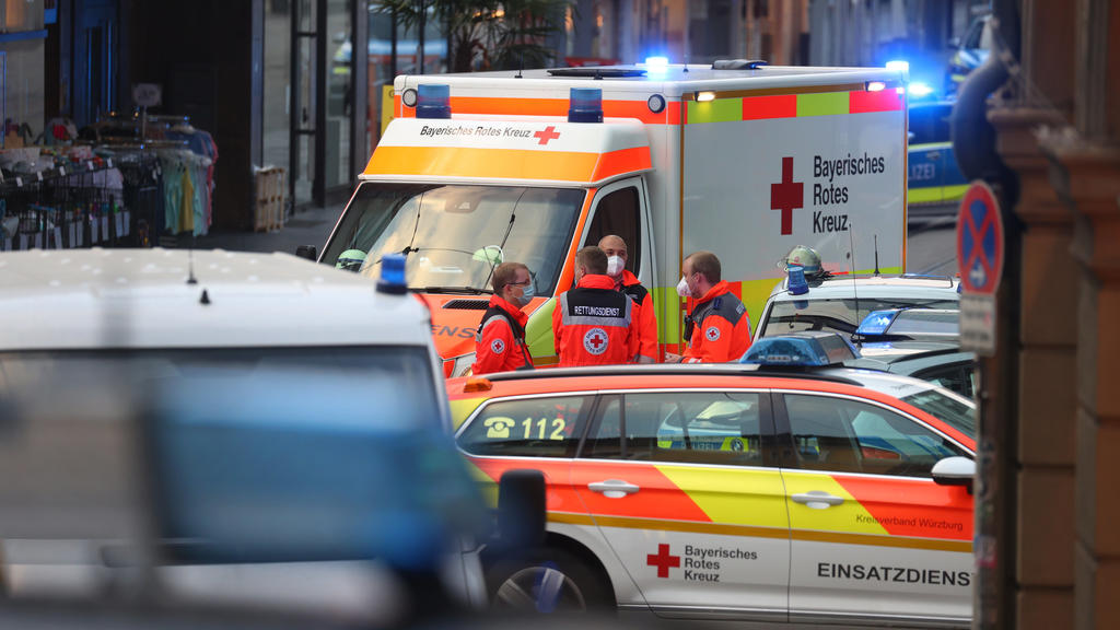 Bei der Messerattacke in der Würzburger Innenstadt wurden zahlreiche Menschen verletzt.