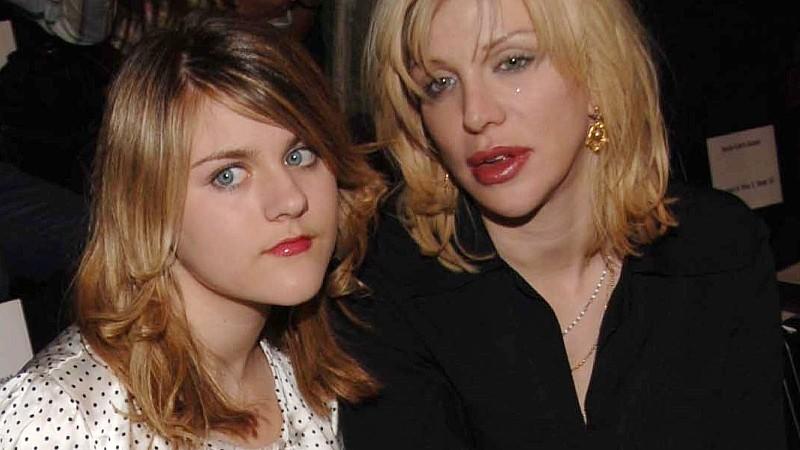 courtney-love-sie-drohte-ihrer-tochter-mit-selbstmord