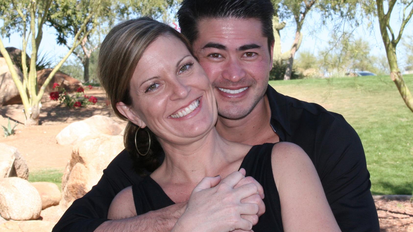 Thomas Beatie lebt mit seiner Frau Amber und seinen vier Kindern in Phoenix, Arizona.