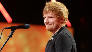 Ed Sheeran hat nur "drei oder vier" prominente Freunde