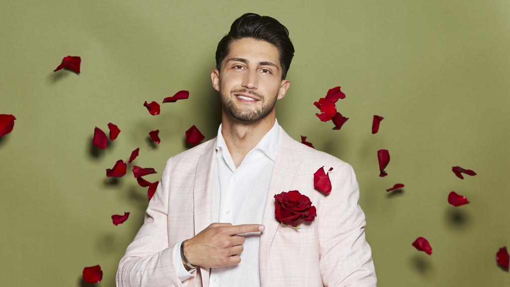 Lorik gibt immer alles. Sein Motto: ": "Versuche jeden Tag besser zu sein als gestern."