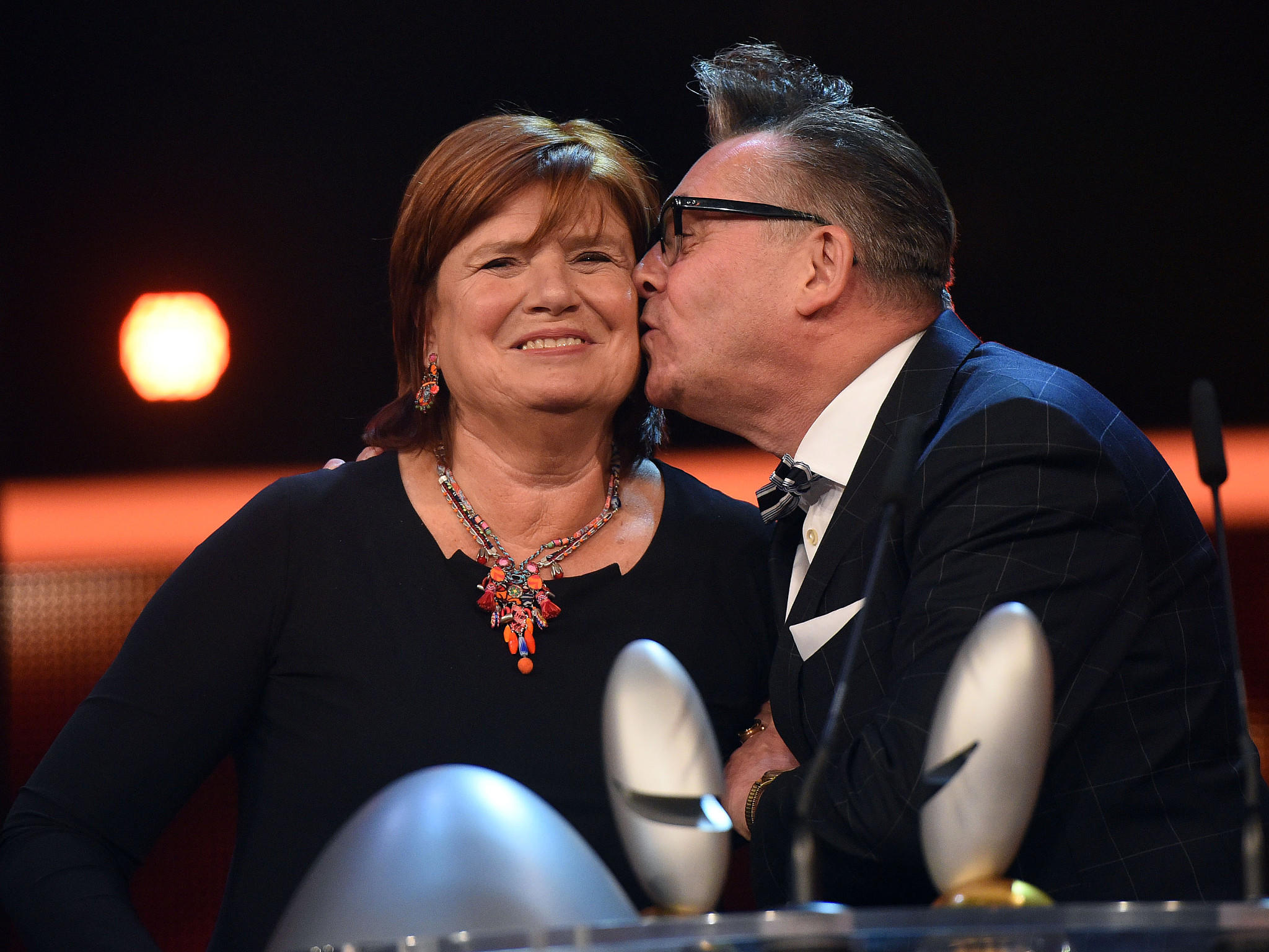 Christine Westermann und Götz Alsmann bei der Verleihung des Deutschen Comedy-Preises 2016