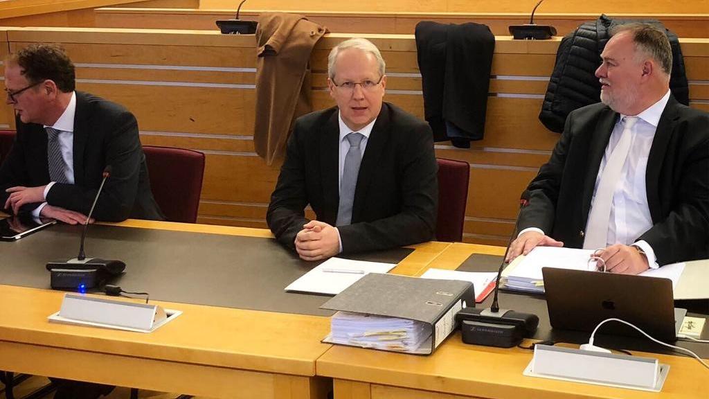 Hannovers Ex-Oberbürgermeister Stefan Schostok muss wieder vor Gericht.