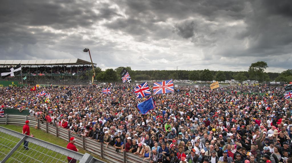 Fans am Silverstone Circuit