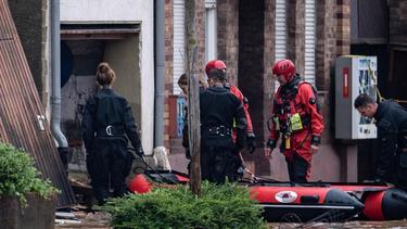 Menschen bei Hauseinstürzen in Erftstadt gestorben