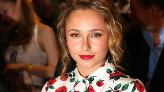 OBERHAUSEN, GERMANY - APRIL 26:  Hayden Panettiere girlfriend of Wladimir Klitschko looks on before the WBO, WBA, IBF and IBO heavy weight title fight between Wladimir Klitschkoat and Alex Lepai at Koenig-Pilsner Arena on April 26, 2014 in Oberhausen, Germany.  (Photo by Martin Rose/Bongarts/Getty Images)