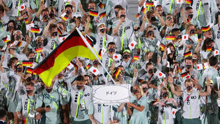  TOKYO, JAPAN  JULY 23, 2021: Delegation from Germany takes part in the Parade of Nations at the opening ceremony of the Tokyo 2020 Summer Olympic Games, Olympische Spiele, Olympia, OS at the National Stadium. Tokyo was to host the 2020 Summer Olympics from 24 July to 9 August 2020, however because of the COVID-19 pandemic the games have been postponed for a year and are due to take place from 23 July to 8 August 2021. Stanislav Krasilnikov/TASS PUBLICATIONxINxGERxAUTxONLY TS10909E