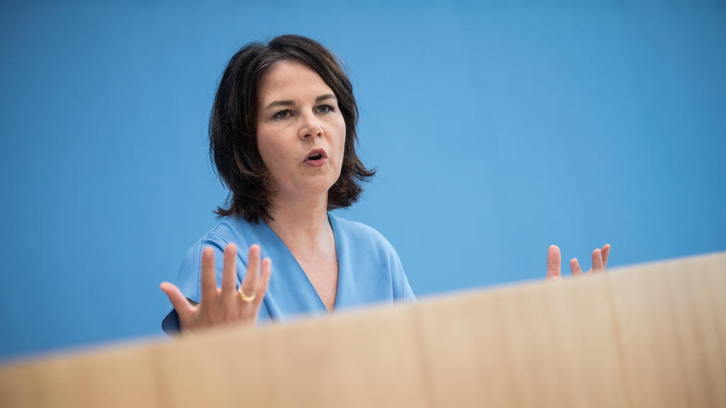 Annalena Baerbock, co-leader of Germany's Green (Die Gruenen) party and top candidate for the upcoming national election, addresses a news conference on the follow-up of the flood disaster at the house of the Federal Press Conference (Bundespressekon