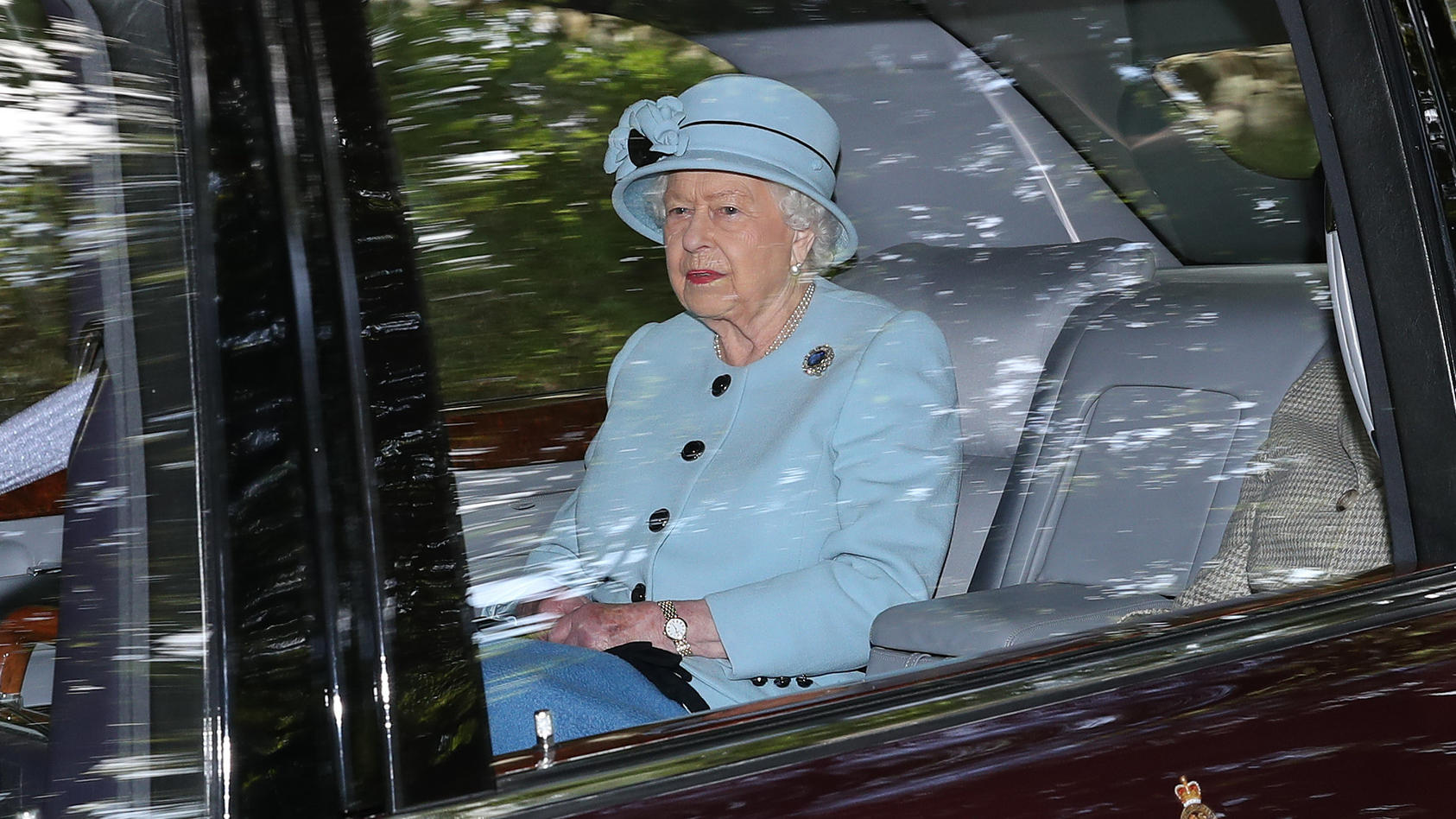 Queen Elizabeth hat einen Landsitz in Schottland.