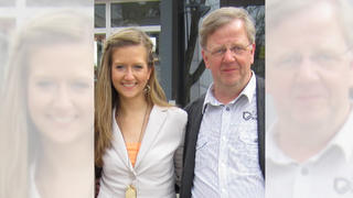 Karina Dove und ihr Vater Bernhard, für den sie aktuell einen Stammzellenspender sucht, da er an akuter Leukämie erkrankt ist.