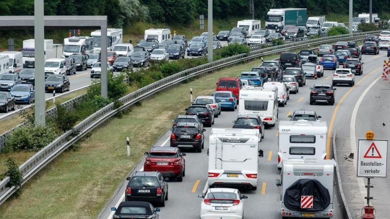 Sommerferien In Allen Bundesländern: Auf Diesen Autobahnen Wird Es Am ...