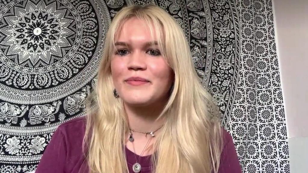 Rebecca Stolze