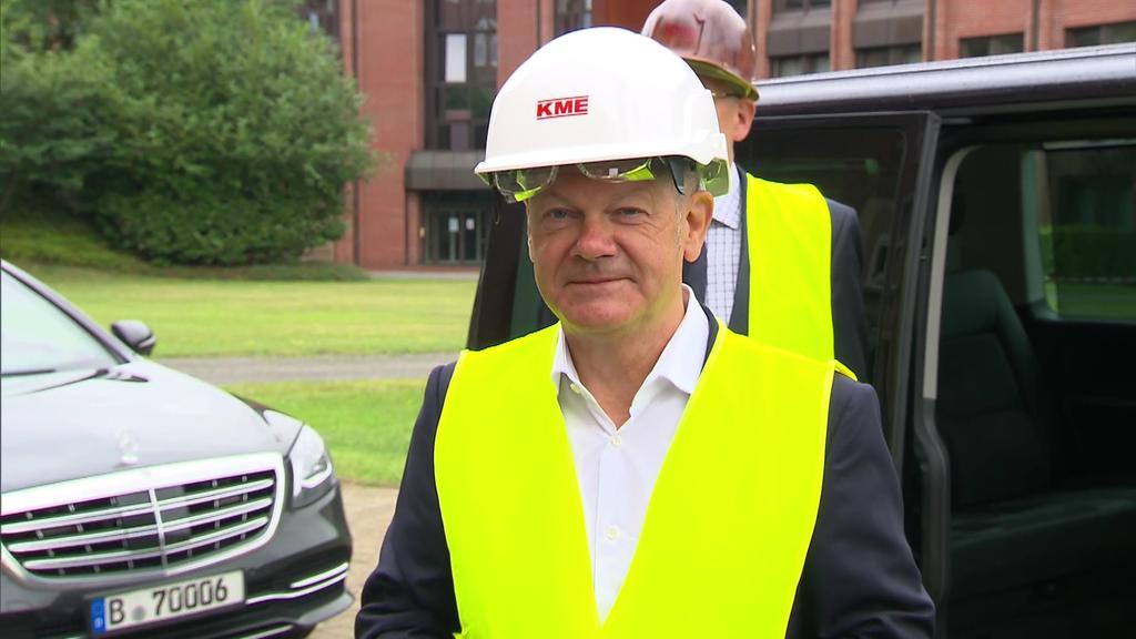 Olaf Scholz bei Werksbesuch in Osnabrück