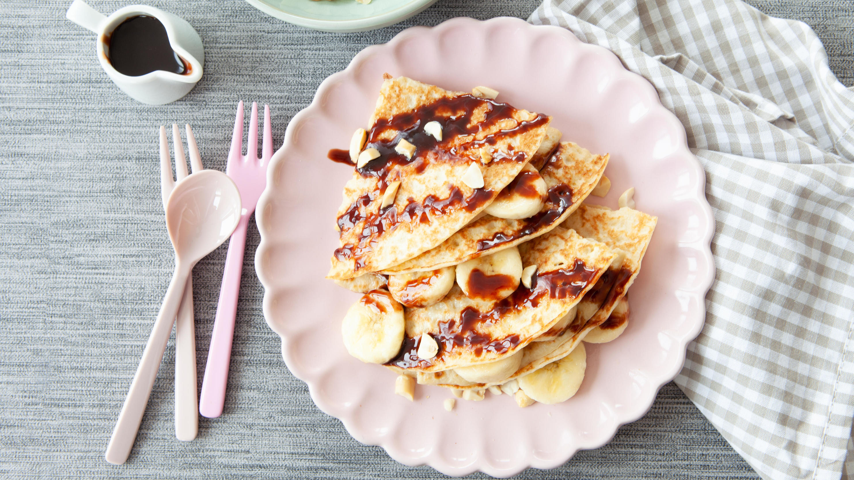 Pfannkuchen mit Bananen