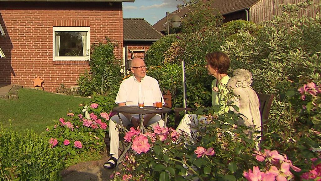 Dieter Poppe kann im Sommer wegen der nächtlichen Flugzeuge kaum mehr vernünftig schlafen.