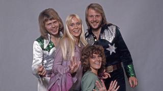  Studioaufnahme der schwedischen Popgruppe ABBA, Deutschland 1970er Jahre. Studio shot of Swedish pop group ABBA, Germany 1970s. Copyright: Roba/SiegfriedxPilz UnitedArchives03096