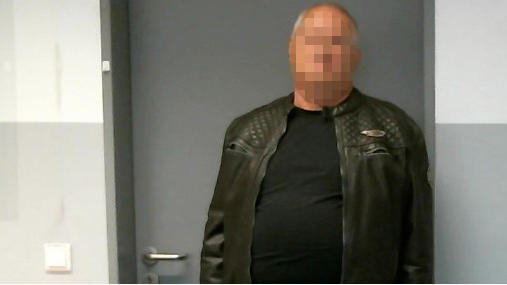 Mit diesem Foto (nachträglich verfremdet) suchte die Polizei nach Manfred R.