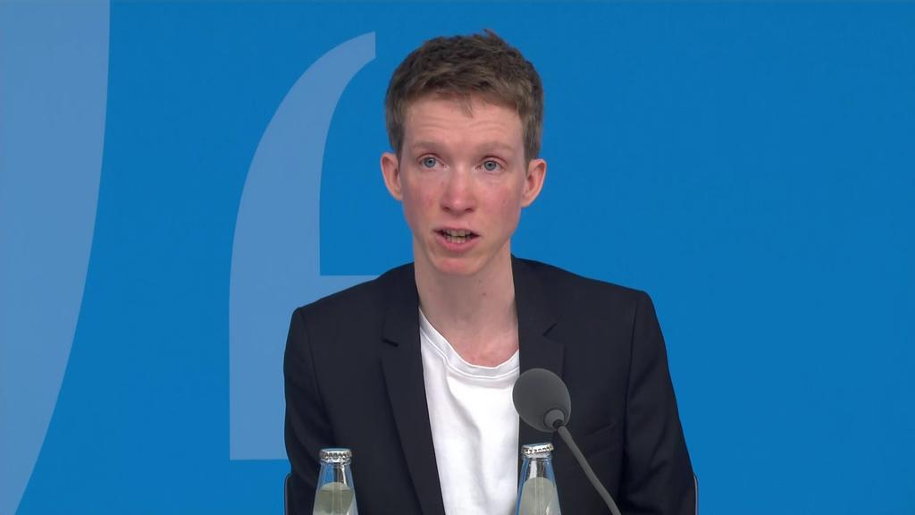 Erziehungswissenschaftlerin Marie Demant fordert mehr Aufklärung über sexuelle Gewaltübergriffe an Kindern.