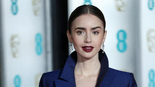 ARCHIV - 10.02.2019, Großbritannien, London: Die Schauspielerin Lily Collins kommt zur 72. Verleihung der British Academy Film Awards in der Royal Albert Hall. (zu dpa "Was als Märchen begann»: Lily Collins hat heiratet») Foto: Jonathan Brady/PA Wire/dpa +++ dpa-Bildfunk +++