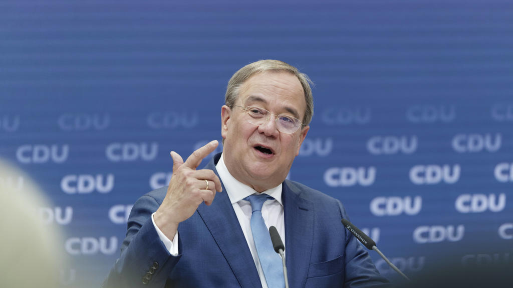 Armin Laschet stellt Sofortprgramm vor 2021-09-13 Deutschland, Berlin - Armin Laschet CDU, Parteivorsitzender, Kanzlerkandidat und Ministerpräsident von Nordrhein-Westfalen, stellt in der Berliner CDU-Zentrale das Sofortprogramm seiner Partei vor. *