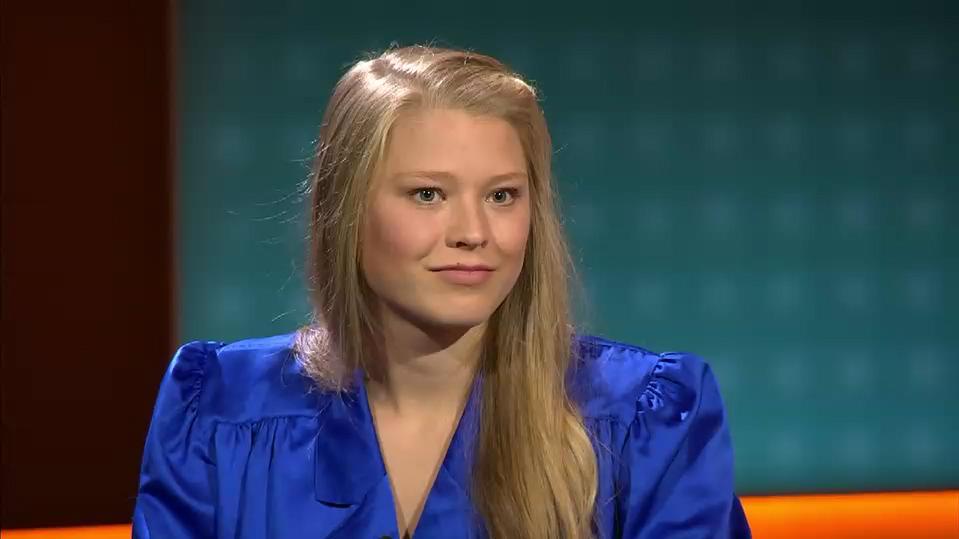 Studentin Arian Feigl-Berger beim RTL-Format "Am Tisch mit Armin Laschet"