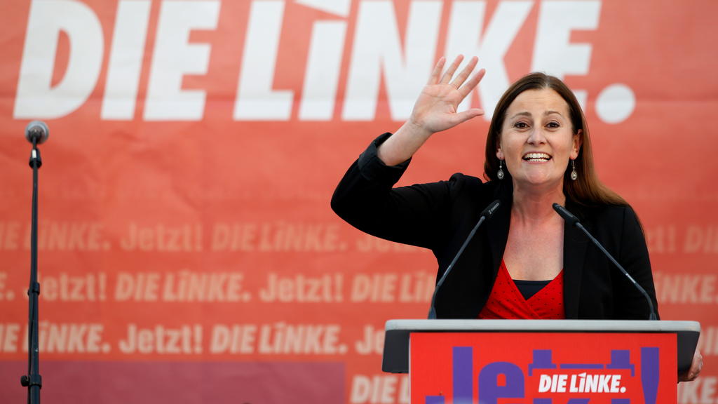 Germany's co-leader of the left wing party Die Linke Janine Wissler, top candidate for the September general election, campaigns in Munich, Germany, September 17, 2021. REUTERS/Michaela Rehle
