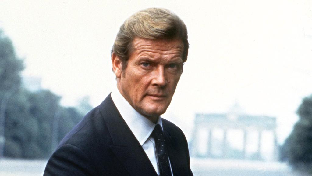 Roger Moore (†89) in seiner Rolle als 007
