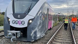 Der Zug war auf ein Notgleis geraten.