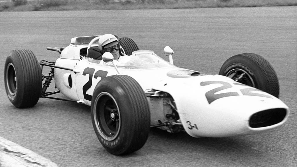 Richie Ginther im Honda RA 272 1965