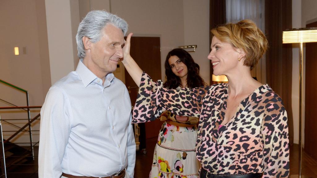 Jo Gerners Frau Yvonne ist gerührt von diesem besonderen Liebesbeweis.