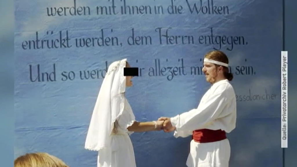 Robert Pleyer und seine damalige Frau bei den "12 Stämmen"