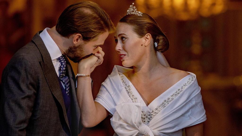 Hach, da schmilzt den Griechen doch das Herz weg: diese Royals-Heirat verzaubert Athen