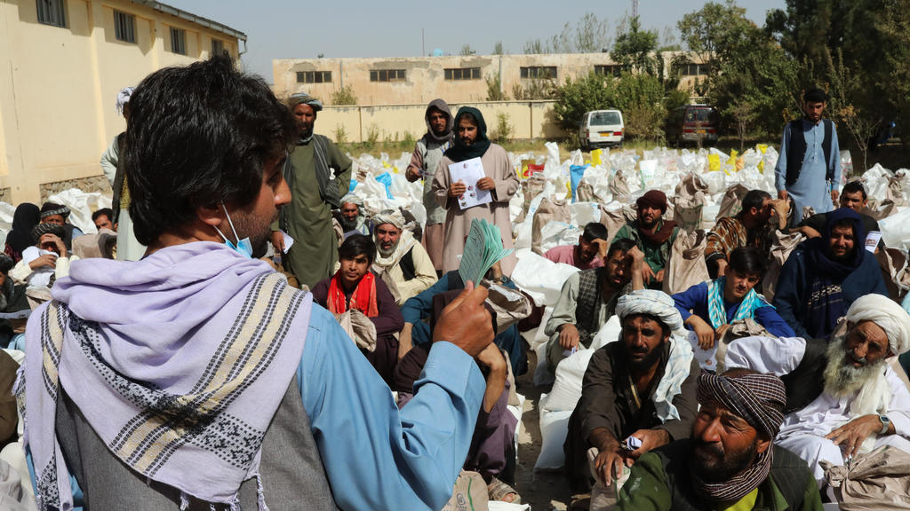 Nahrungsmittelausgabe in Herat