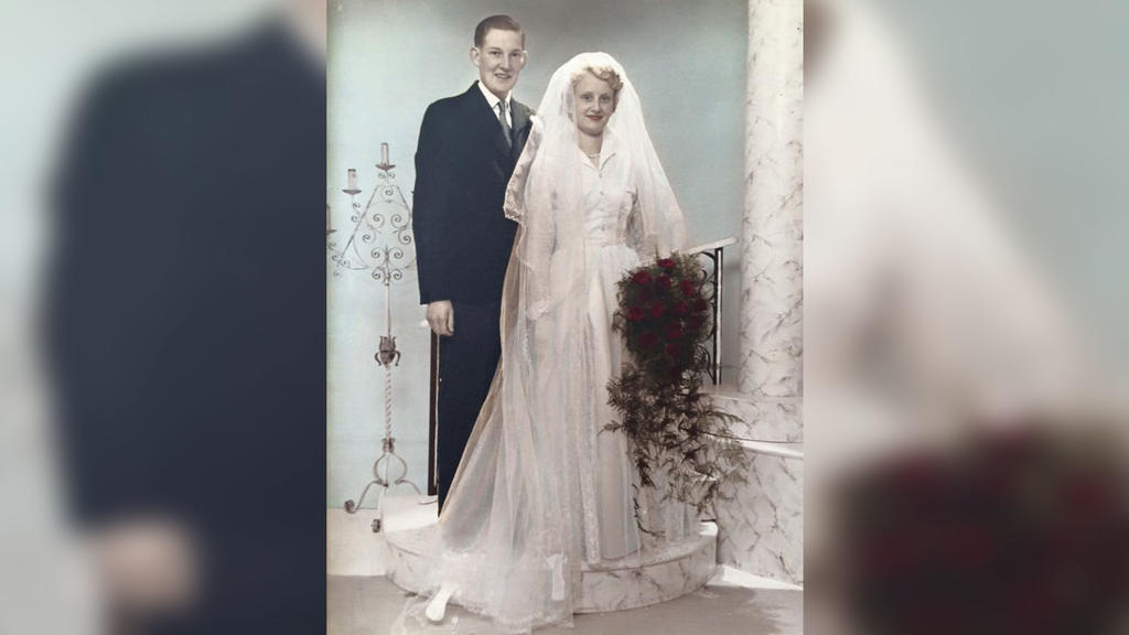 Als Joyce 21 und George 23 Jahre alt ist, geben sich die beiden das Jawort.