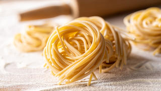 Italienisches Pasta/Spaghetti-Nest ungekocht