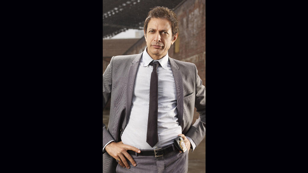 Es geht auch eine Spur seriöser: Jeff Goldblum als Detective Zack Nichols.