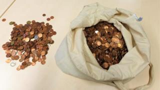 15 Kilo Kleingeld in Neubrandenburg gefunden