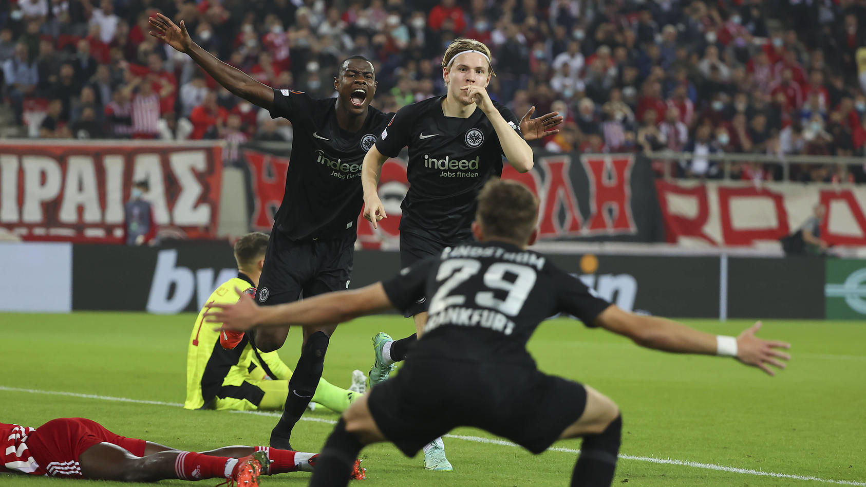Eintracht Frankfurt will in der Europa League weiter jubeln.