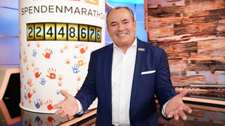 Das Finale des RTL-Spendenmarathon 2021: Rekord! Wolfram Kons freut sich über mehr als 22,4 Millionen Euro.