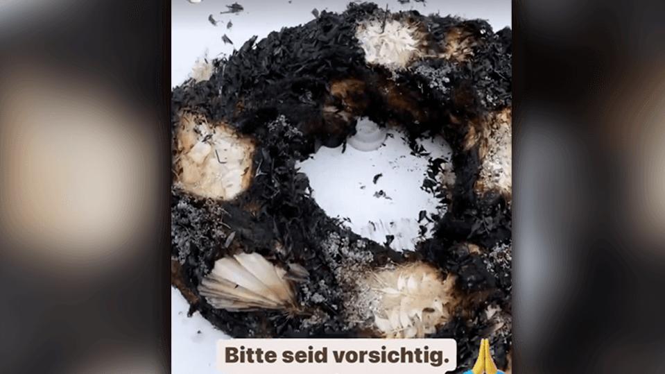 Von Cathy Hummels Adventskranz ist nicht mehr viel übrig.