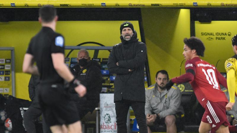 Dortmunds Trainer Marco Rose verfolgt das Spiel. Foto: Bernd Thissen/dpa