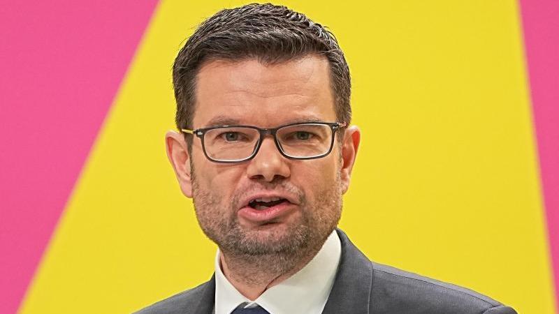 justizminister will gegen querdenker hetze vorgehen