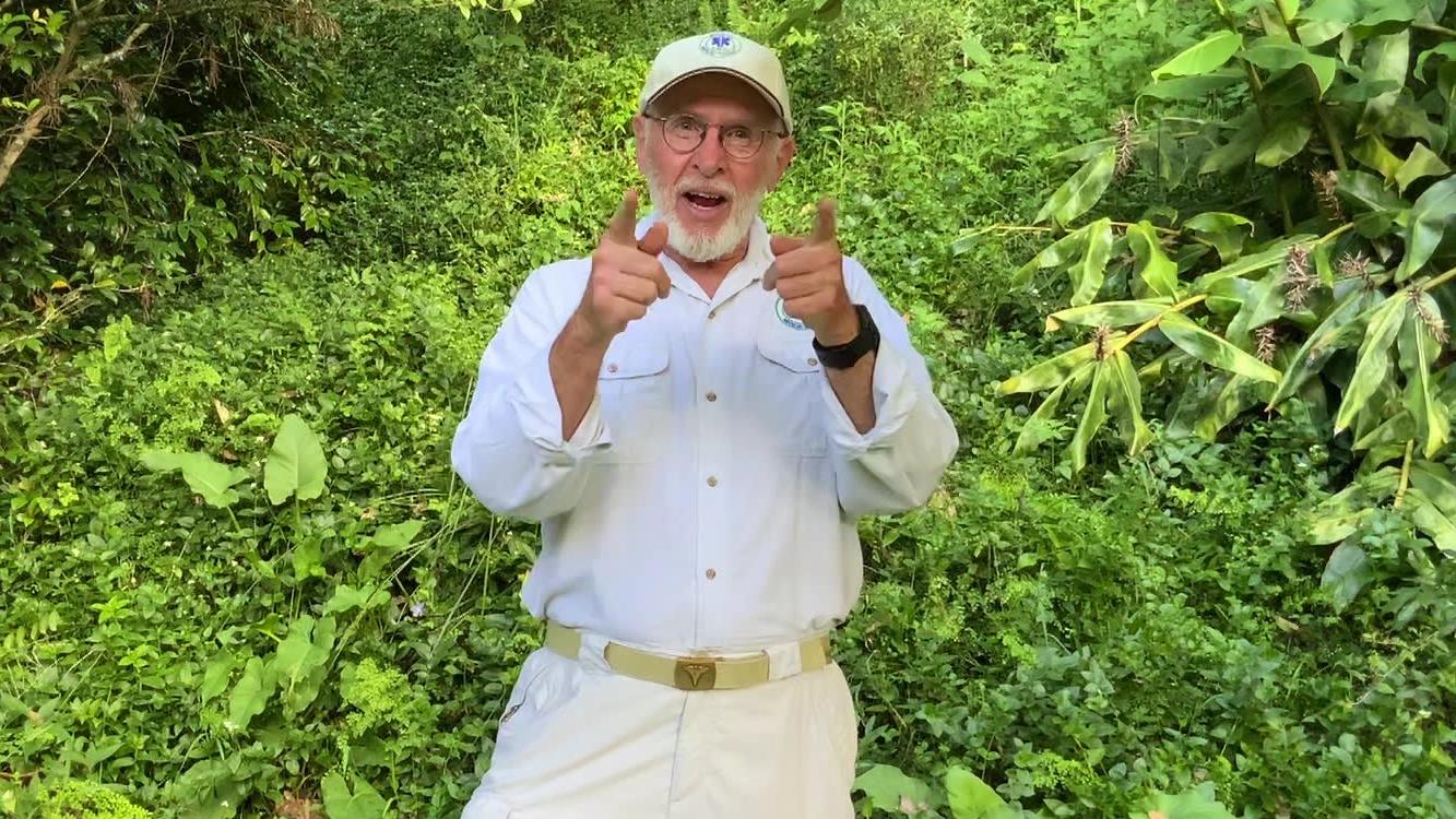 Dr. Bob hat seinen Favoriten für den Dschungelthron 2022 schon gefunden. 