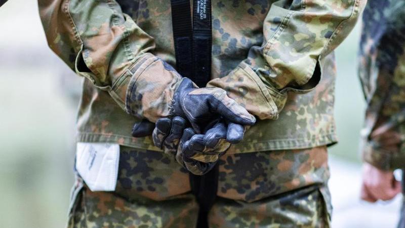 Bundeswehrsoldat in Uniform