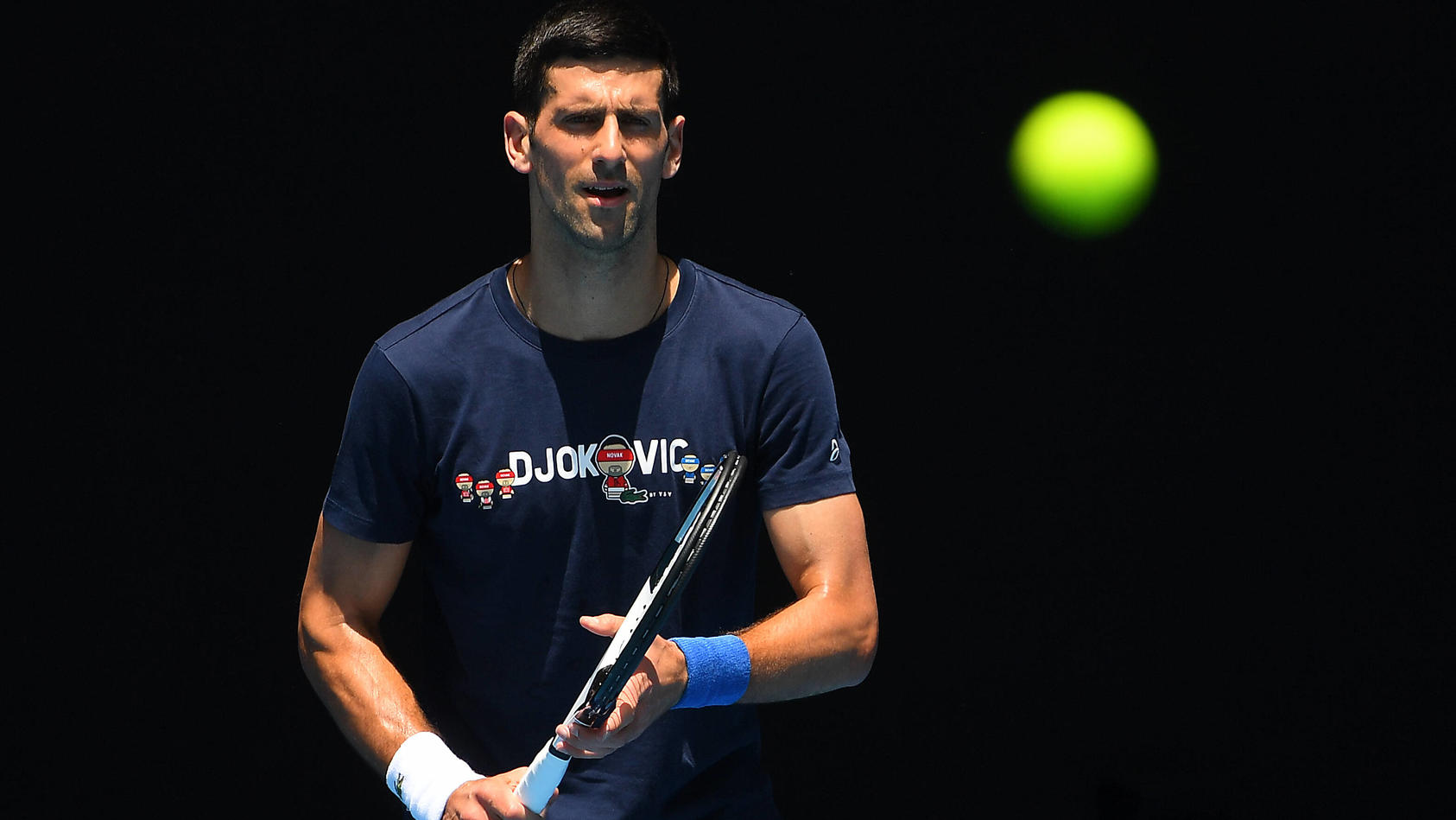 Novak Djokovic will bald wieder auf dem Tennisplatz Schlagzeilen machen