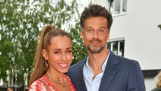 Wayne Carpendale mit Ehefrau Annemarie / VIP-Face Sheet - Bavaria Film Festempfang 2019 / 100. Jahre BavariaFilm / Ehrung, Preis, Auszeichnung / BavariaFilmgelände Geiselgaststeig / München / 02. Juli 2019 *** Wayne Carpendale with Wife Annemarie VIP Face Sheet Bavaria Film Reception 2019 100 Years BavariaFilm Honour, Prize, Award BavariaFilmgelände Geiselgaststeig Munich 02 July 2019  