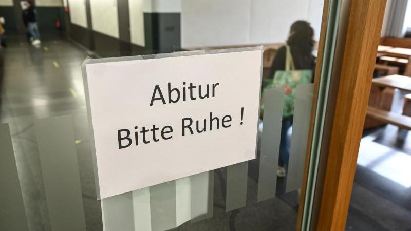 Ministerium plant Erleichterungen für Schulprüfungen