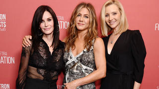 Courteney Cox entwickelte von Kosmetika inspirierte Reinigungsmittel