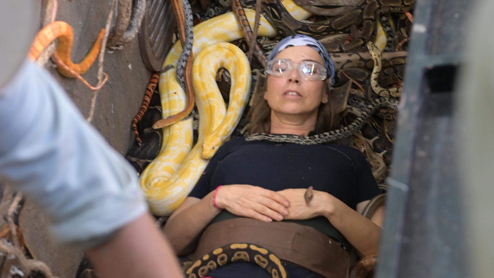 Tina Ruland in der Schlangengrube.